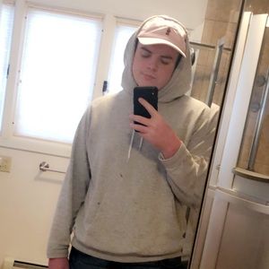 Meet your Posher, Gavin